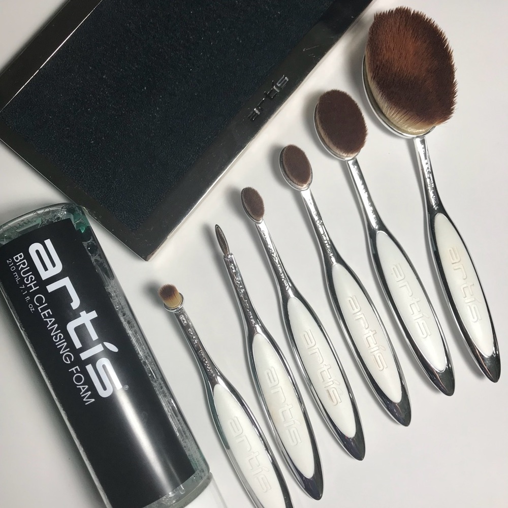 Artis Fluenta Brush Set with Cleaner